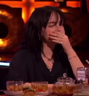 Sticker from قمره 🌗