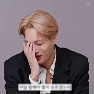 🐻 emoji Kai Telegram sticker 12 of 14
