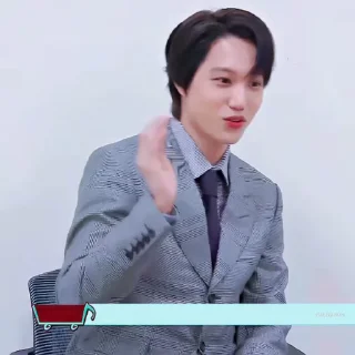 🐻 emoji Kai Telegram sticker 13 of 14