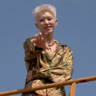 🌵 emoji @STIKERSVT : SEVENTEEN ‘HOT’ M/V BEHIND THE SCENES Telegram sticker 20 of 57
