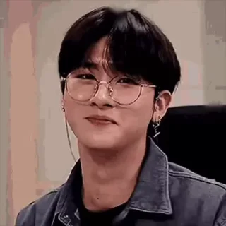 Sticker from Changkyun : @sourstickers