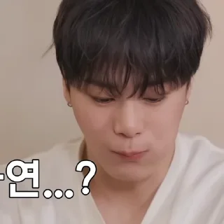 📺 emoji ᅟִ ۫ ꧑ / ᥉  › @cr4yrn ‹  ♡̶  . Telegram sticker 1 of 40