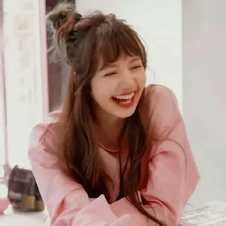 😄 emoji Lisa Telegram sticker 1 of 15