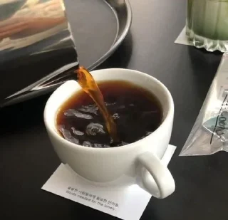 Sticker from Coffeee en tea