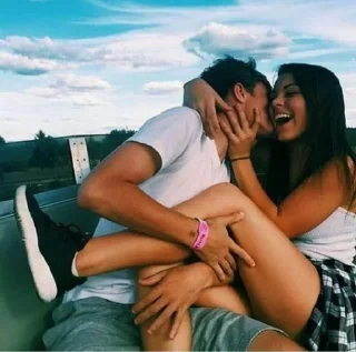 😍 emoji @HotTemptations ⭐canal — @stckrRobot Telegram sticker 16 of 120