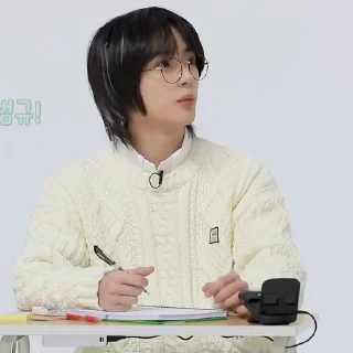Sticker from ‌ ‌ ‌‌ ‌ ‌  ‌ ‌  ‌ ‌ ‌choı ‌ @gu3ci ’s  gyꭎ  ??