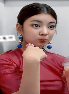 🙂 emoji Itzy Telegram sticker 8 of 16