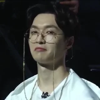 😏 emoji lou ta de yixing Telegram sticker 8 of 30