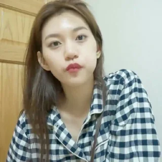 Sticker from doyeon ⛅️ @neatflix