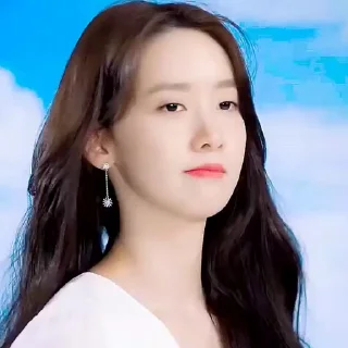 🦜 emoji Yoona by @aratickers Telegram sticker 9 of 41