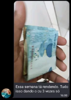 Sticker from @DiiegoAC's WhiterRobot