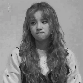 Sticker from `Yuqi