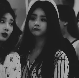 ✖️ emoji ;Heejin Telegram sticker 20 of 75