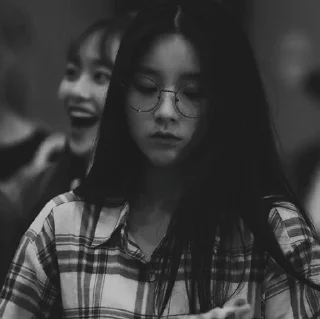 🧷 emoji ;Heejin Telegram sticker 21 of 75
