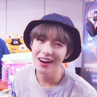 Sticker from HUANG RENJUN — @garrexhelp