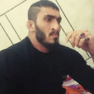 🚬 emoji مَن یه کاکتوسَم تو شَهرِ بادبادَکا ...❤ Telegram sticker 11 of 15