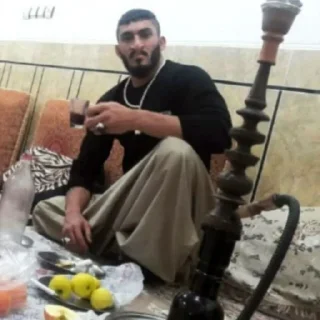 🚬 emoji مَن یه کاکتوسَم تو شَهرِ بادبادَکا ...❤ Telegram sticker 13 of 15