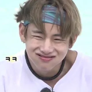 😜 emoji Kim Taehyung Telegram sticker 12 of 40