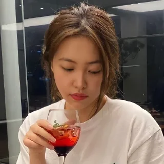 🍷 emoji Yeri Telegram sticker 14 of 31