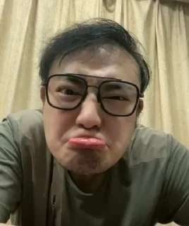 😝 emoji 爱讨论集合 @aitaolun Telegram sticker 17 of 27