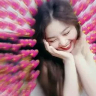 💗 emoji seo soojin Telegram sticker 5 of 9