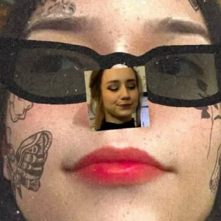 Sticker from Iana cara de banana :,)