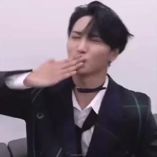 💋 emoji Seonghwa : @sourstickers Telegram sticker 13 of 30