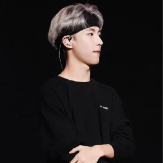 ♟️ emoji Huang Renjun @jevanmilo Telegram sticker 5 of 75