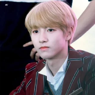 ♟️ emoji Huang Renjun @jevanmilo Telegram sticker 13 of 75