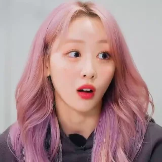 🦜 emoji Yves by @aratickers Telegram sticker 17 of 50
