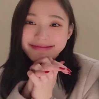 Sticker from Gahyeon • @mstypc