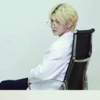😎 emoji Yeosang • @mstypc Telegram sticker 22 of 50
