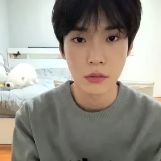 🐰 emoji @bestending as kim doyoung Telegram sticker 14 of 60