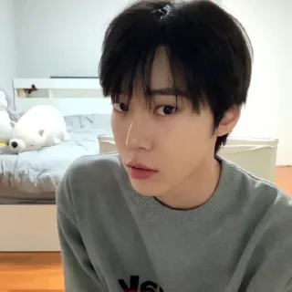 🐰 emoji @bestending as kim doyoung Telegram sticker 23 of 60