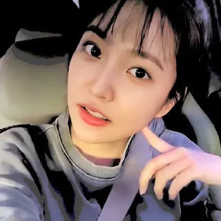 Sticker from yeri by : @muffinsticker