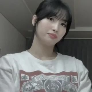 💃 emoji momo twice by : @muffinsticker Telegram sticker 24 of 25