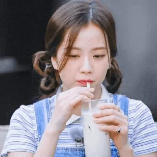 Sticker from Jisoo༆ @BlackpinkStickers