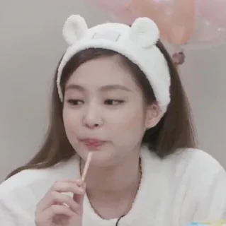 Sticker from . ݁ Jennie ࣪ ุ๋⸱ @BlackpinkStickers