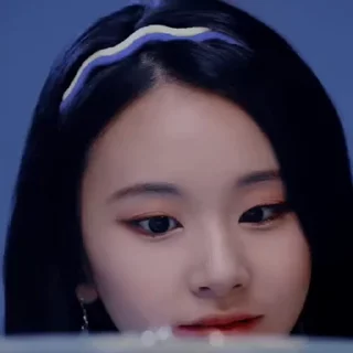 🦜 emoji Son Chaeyoung by @aratickers Telegram sticker 24 of 50