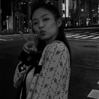 ⛸️ emoji — Jennie dark by @sxxayy Telegram sticker 8 of 21