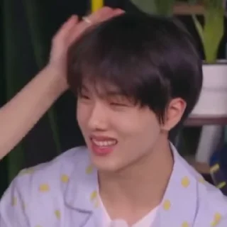 😬 emoji Jisung • @mstypc Telegram sticker 18 of 50