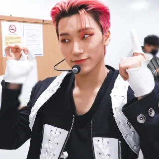 ⭐️ emoji .˚𐄢 𝘀𝗮𝗻┊͙@stickerateez ₊° Telegram sticker 10 of 48