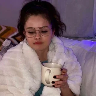 ☕️ emoji *:･ﾟ✧ Selena mami gomez *:･ﾟ✧ Telegram sticker 8 of 120