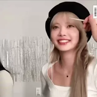 🦜 emoji Eunchae 3.0 by @aratickers Telegram sticker 10 of 50