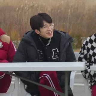 Sticker from @STIKERSVT : Wonwoo GOSE EP.38 & EP.39 Infinite GOING #1 & 2