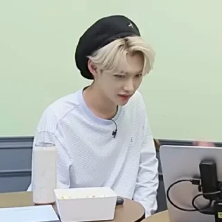 🌁 emoji Felix, Telegram sticker 19 of 92