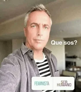 👩‍🦲 emoji Por el mundo en Marley Telegram sticker 7 of 41