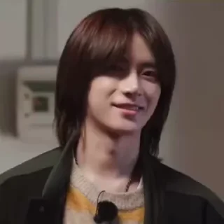 🦜 emoji Beomgyu 3.0 by @aratickers Telegram sticker 15 of 45