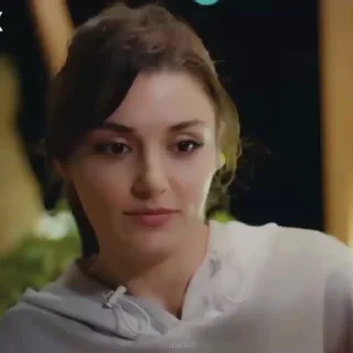 🕊 emoji ャ. Hande Erçel ；@Unince . Telegram sticker 9 of 50