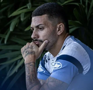 🤔 emoji santos, o time do sexo Telegram sticker 21 of 23